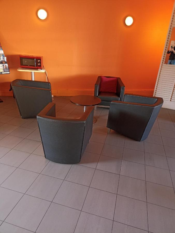 Heco Calais Centre-Gare Hotel Buitenkant foto