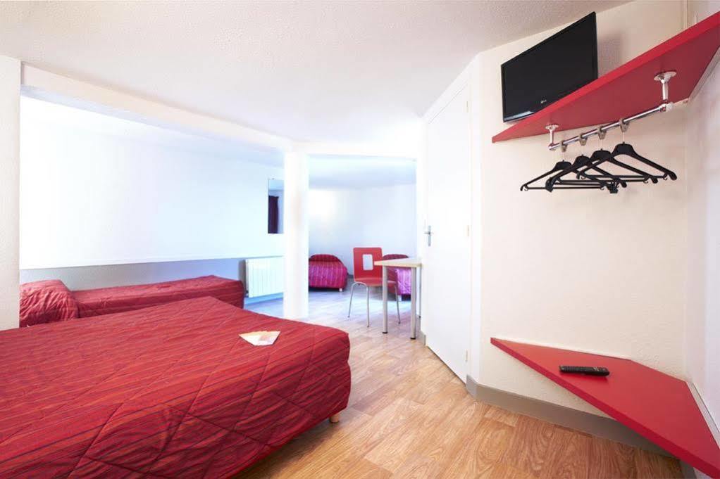 Heco Calais Centre-Gare Hotel Buitenkant foto